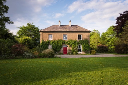 Salville House from the front lawn